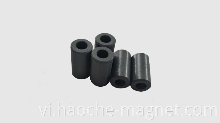 Bơm chìm 4 Đoạn cực cực cực thiêu kết dị hướng vòng ferrite ferrite ferrite